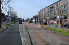900184 Gezicht op de Vleutenseweg te Utrecht, met de huizen Vleutenseweg 269 -hoger.